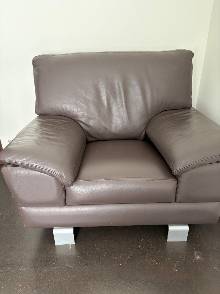 Lederen salon in goede staat, 75 à 100 cm, Banc droit, Enlèvement, Utilisé