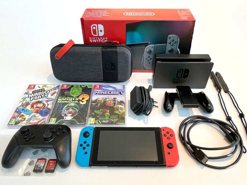 Nintendo Switch V1 complete set + 5 games, Games en Spelcomputers, Spelcomputers | Nintendo Switch, Met 2 controllers, Ophalen of Verzenden