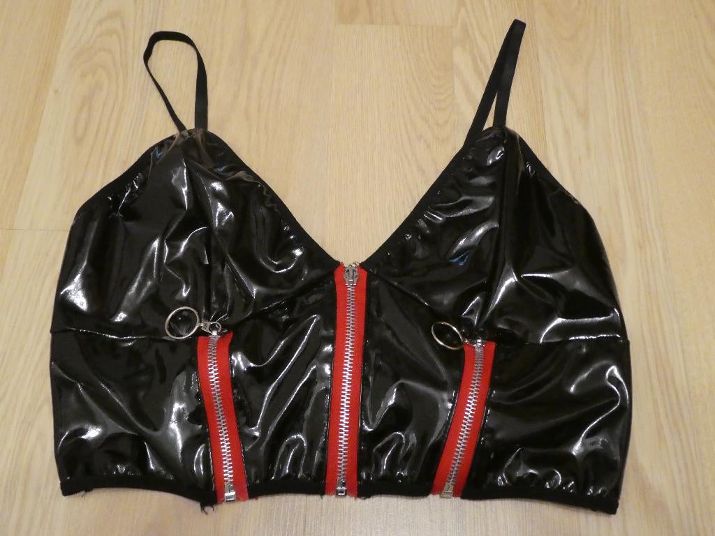 Crop Top Ritsen Lak PVC Zwart, Kleding | Dames, Ophalen of Verzenden, Nieuw, Zwart