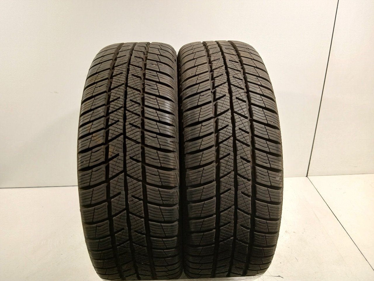 Bandenset 2 stuks Winter 205 55 R16, Auto-onderdelen, Onderdelen@venauto.nl, Van der Ven Autorecycling B.V., Gebruikt, Ettenseweg 76, 4706 PB Roosendaal, The Netherlands
