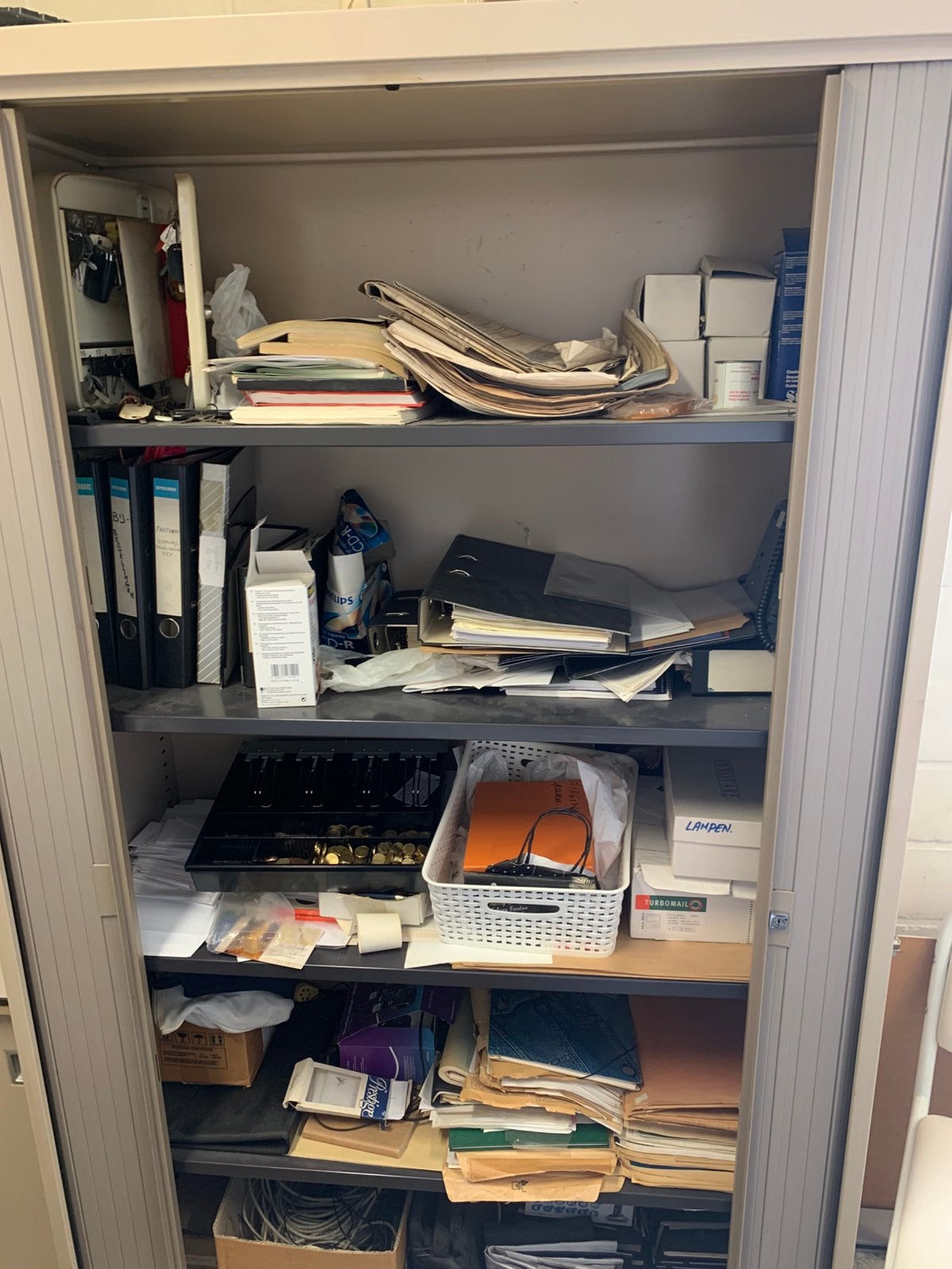 Kast, Huis en Inrichting, Ophalen, Zo goed als nieuw, Metaal