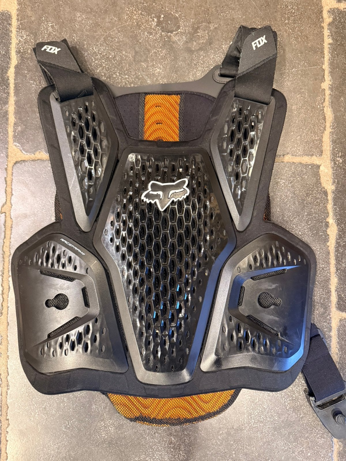 Fox body protection D30 maat S/M zo goed als nieuw, Ophalen of Verzenden, Nieuw zonder kaartje, Dames, Motorcrosskleding
