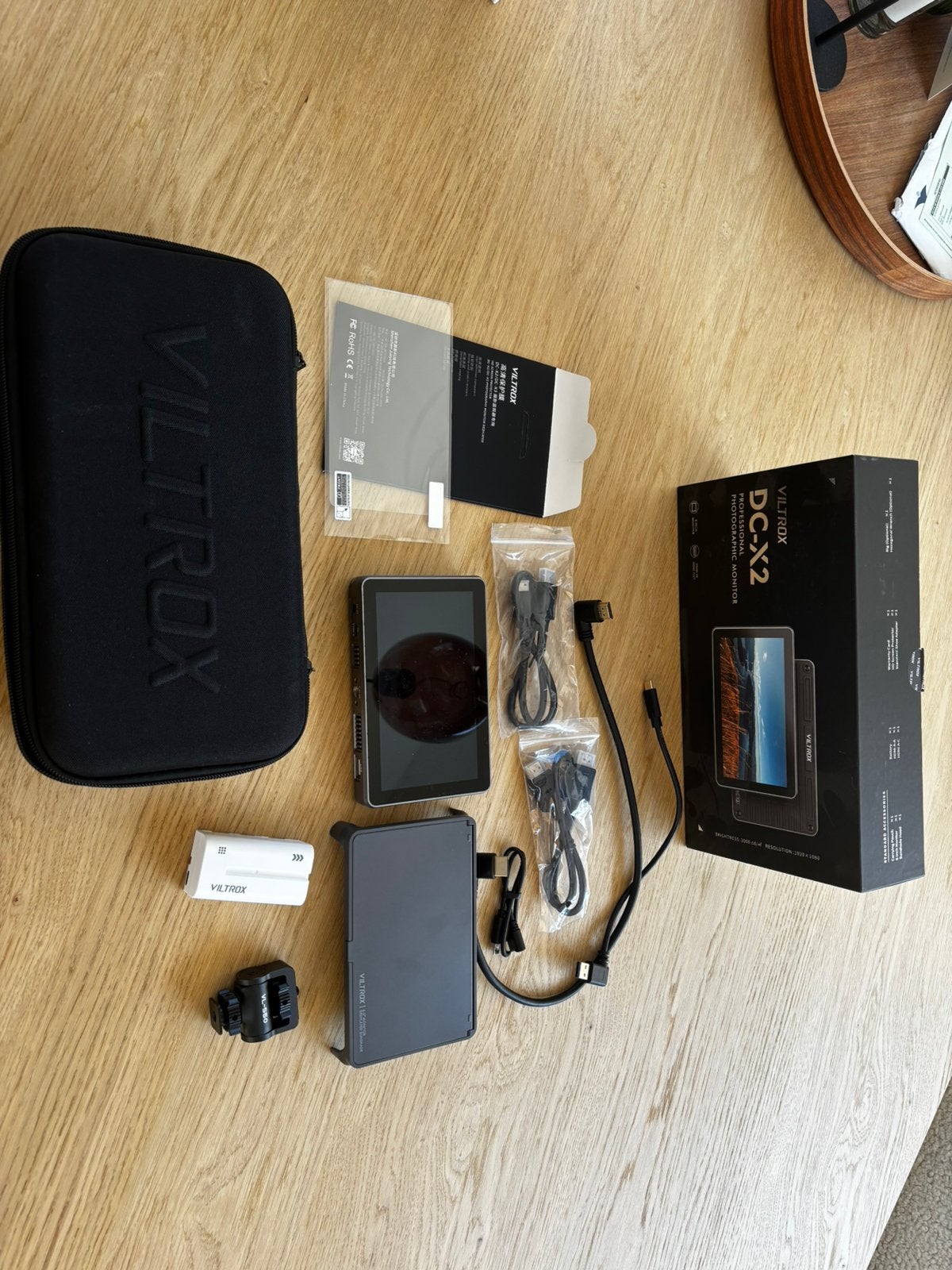 Viltrox DC x2 monitor, Audio, Tv en Foto, Overige Audio, Tv en Foto, Ophalen, Zo goed als nieuw