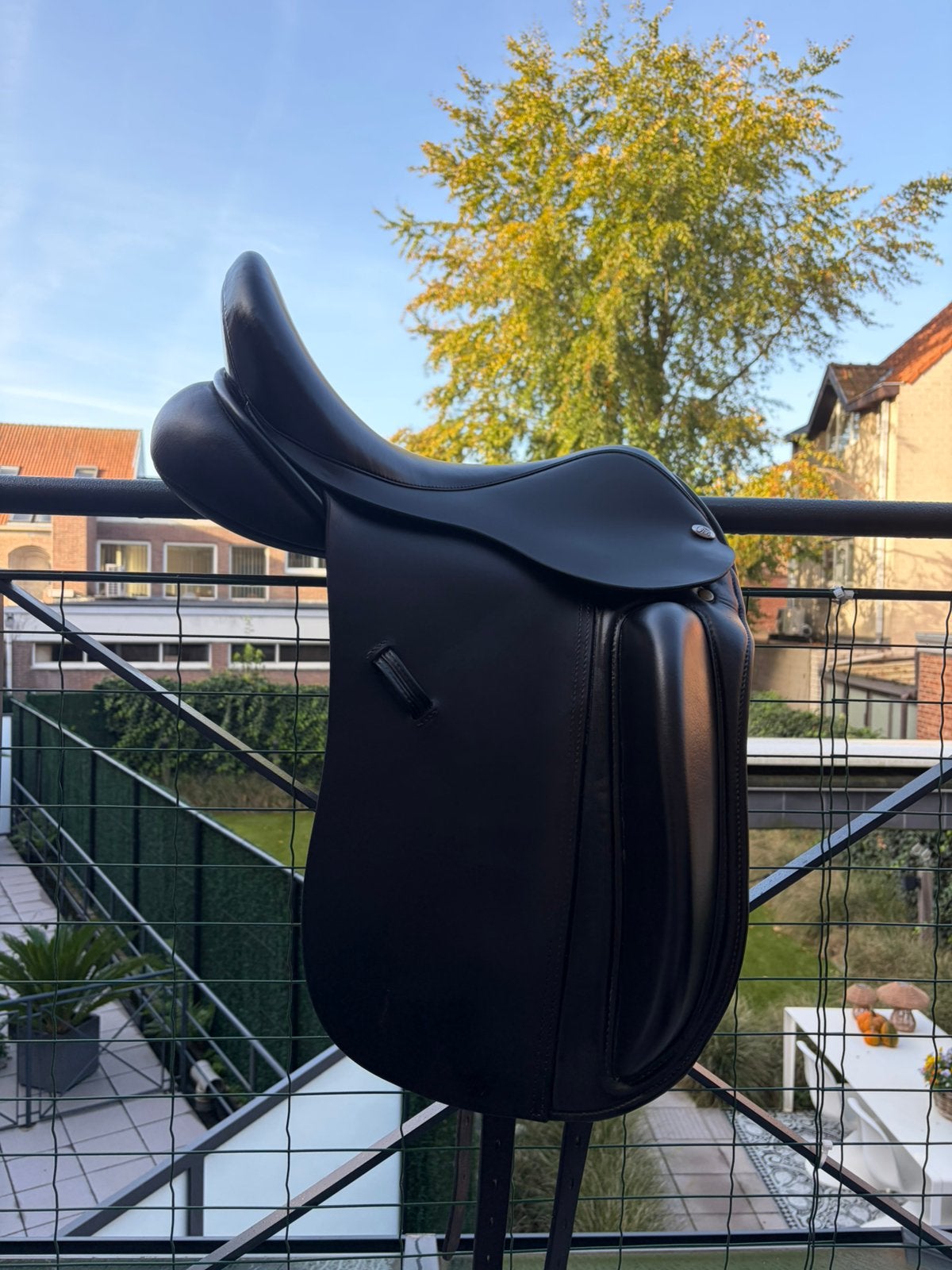 Selle de dressage VB, Animaux & Accessoires, Enlèvement, Neuf, Dressage