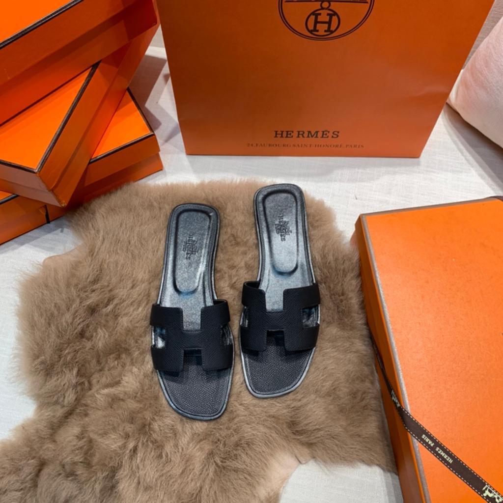 Hermès Oran, Kleding | Dames, Schoenen, Slippers, Zwart, Nieuw, Ophalen of Verzenden