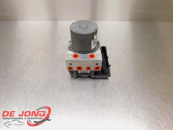Pompe ABS d'un Alfa Romeo GT, -, 3 mois de garantie, Utilisé, Alfa Romeo