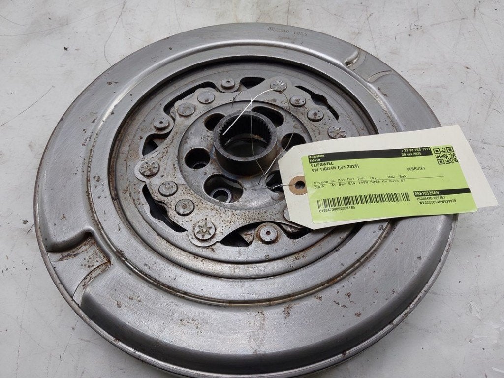 VOLANT MOTEUR Volkswagen Tiguan (CT1) (|05E105266H|), Utilisé, Volkswagen