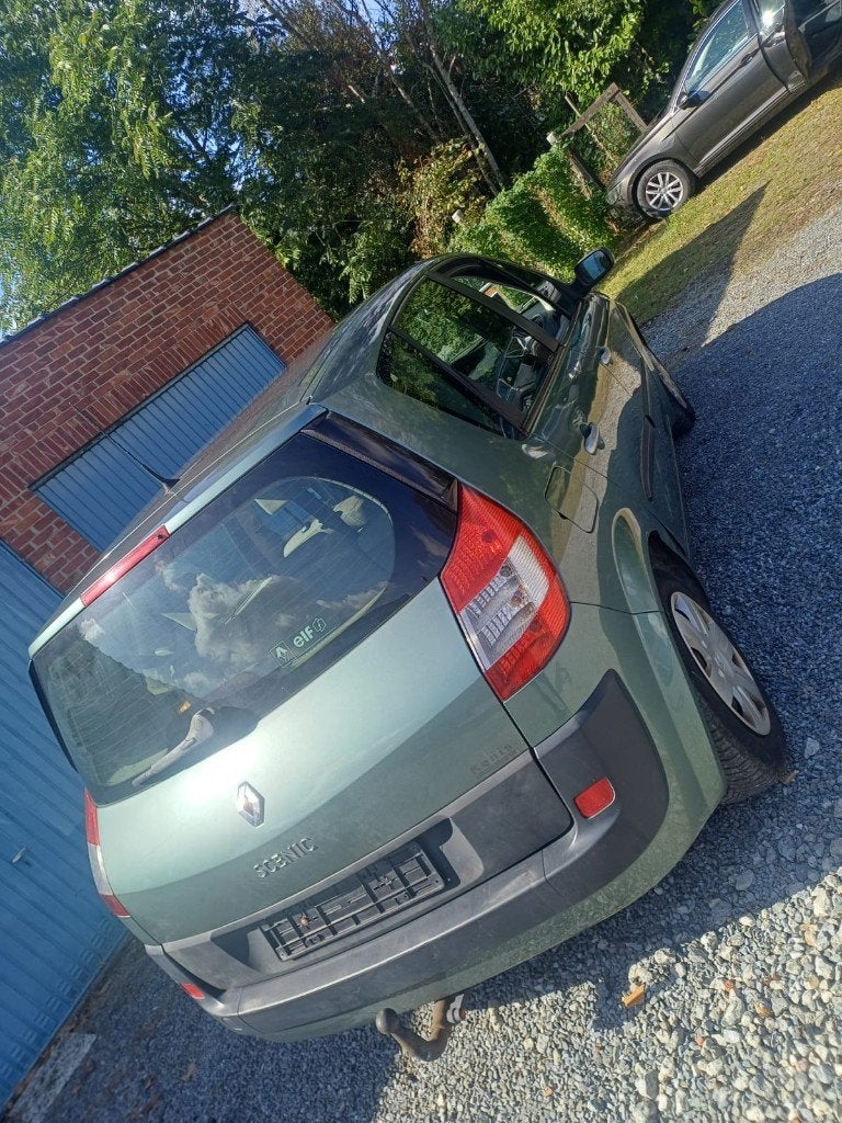 Renault Scenic  1.6 essence, Achat, 5 portes, 5 places, Automatique