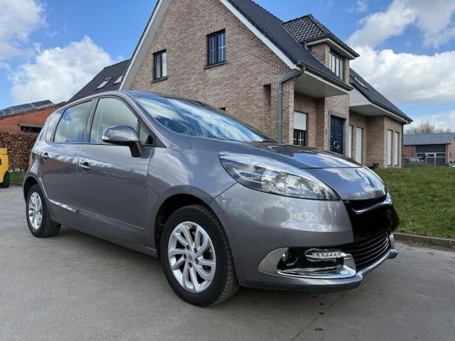 Renault Scenic 1.2 TCE *39000km!, Auto's, Navigatiesysteem, Euro 5, Zwart, Leder en Stof
