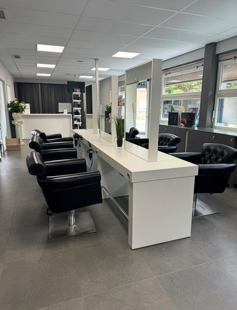 Kapsalon inrichting, Ophalen