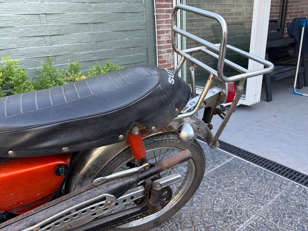 Suzuki ac 50 achter rek, Fietsen en Brommers, Ophalen, Gebruikt