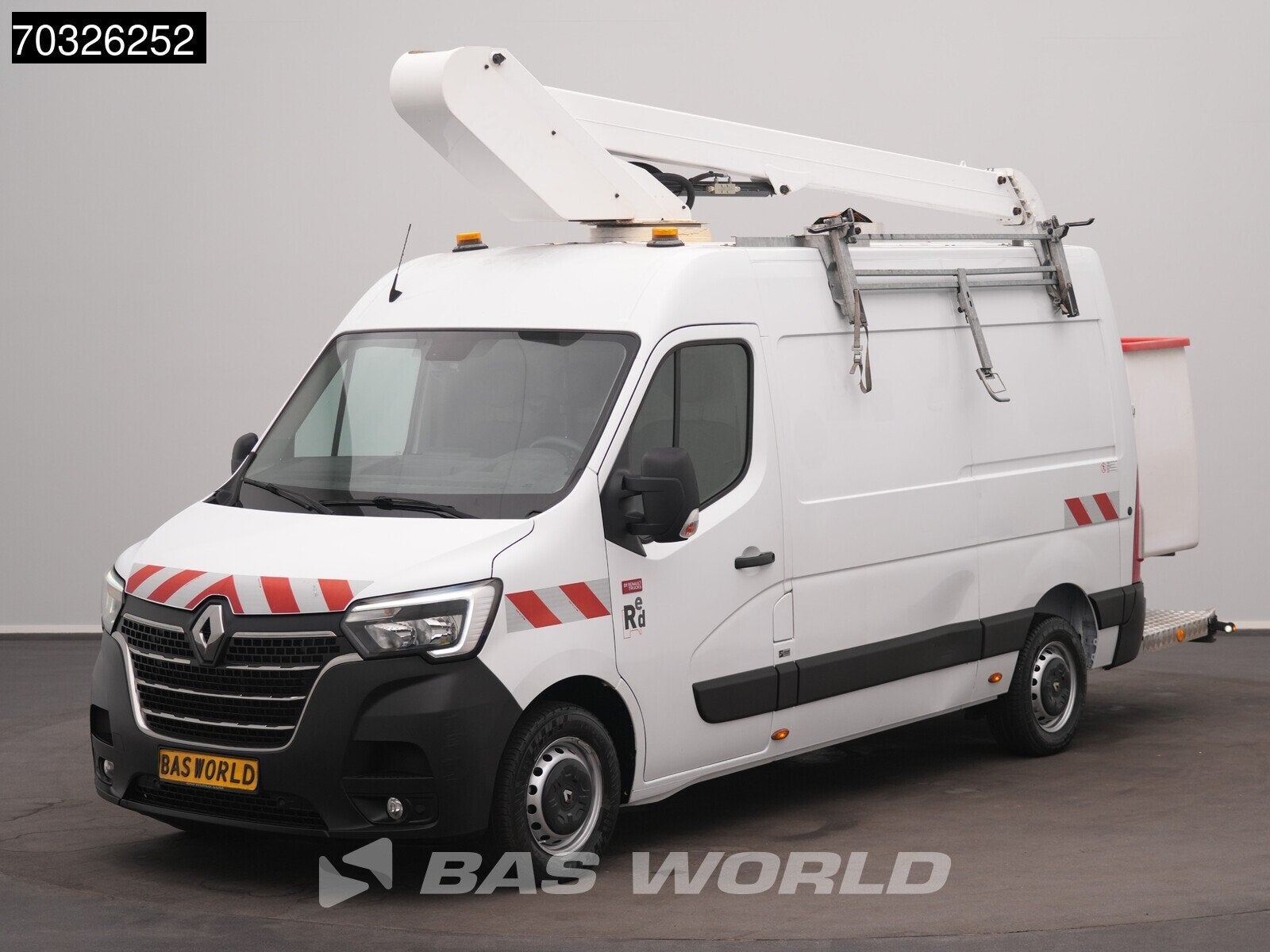 Renault Master 145PK Hoogwerker 12m Werkhoogte L2H2 Trekhaak, Stof, Gebruikt, 4 cilinders, Renault