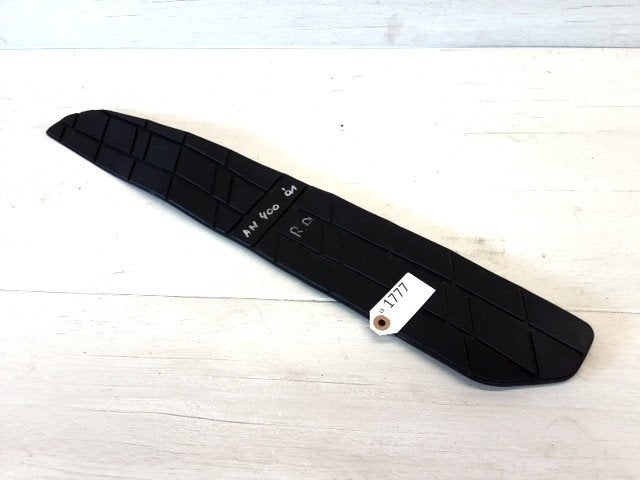 AN400 2001 - 2007 Suzuki Rubber Rubber divers D1-52993, Motos