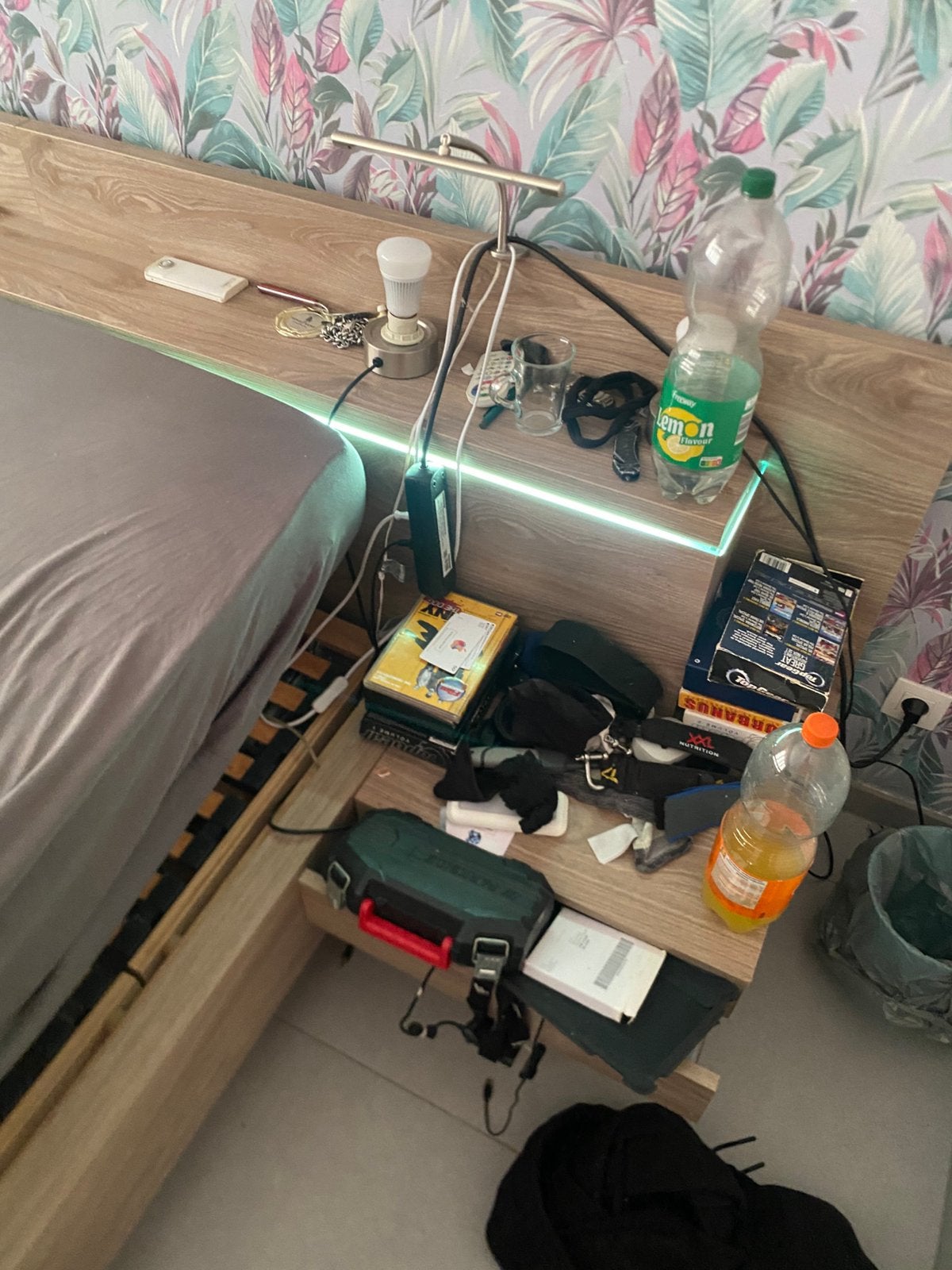 Bed, Huis en Inrichting, Ophalen, Zo goed als nieuw