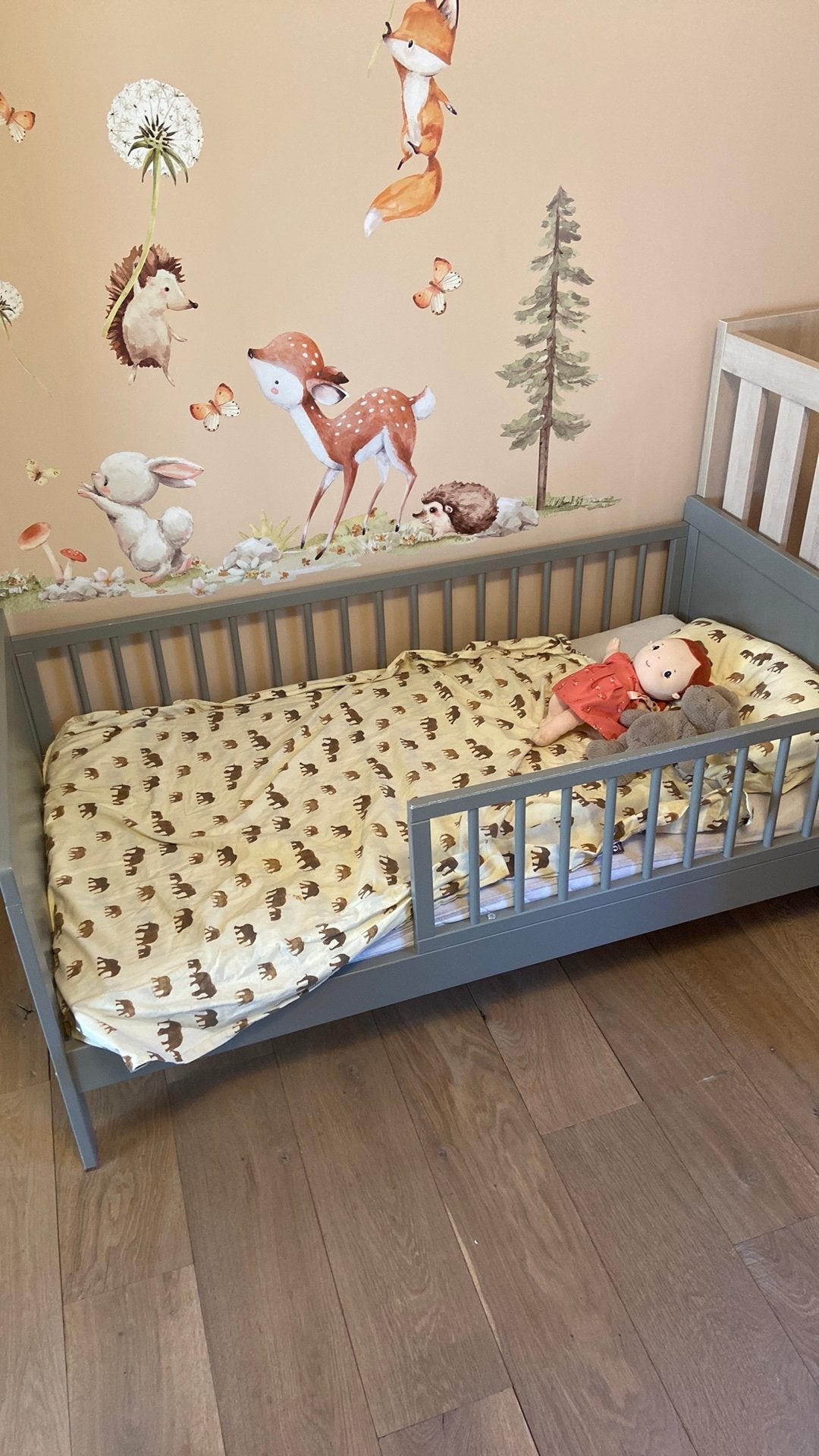 Peuterbed 140x70 petit amelie, Kinderen en Baby's, Ophalen, Zo goed als nieuw, Matras