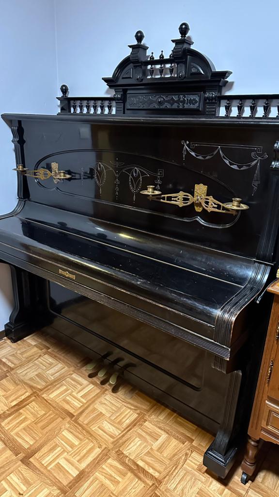 Antieke piano, Muziek en Instrumenten, Piano's, Ophalen, Gebruikt, Zwart, Piano