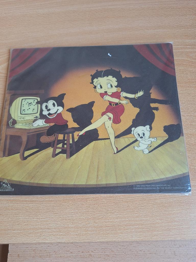Betty boop " Mouse pad" tapis de sourit 1996, Enlèvement ou Envoi, Neuf, Humain