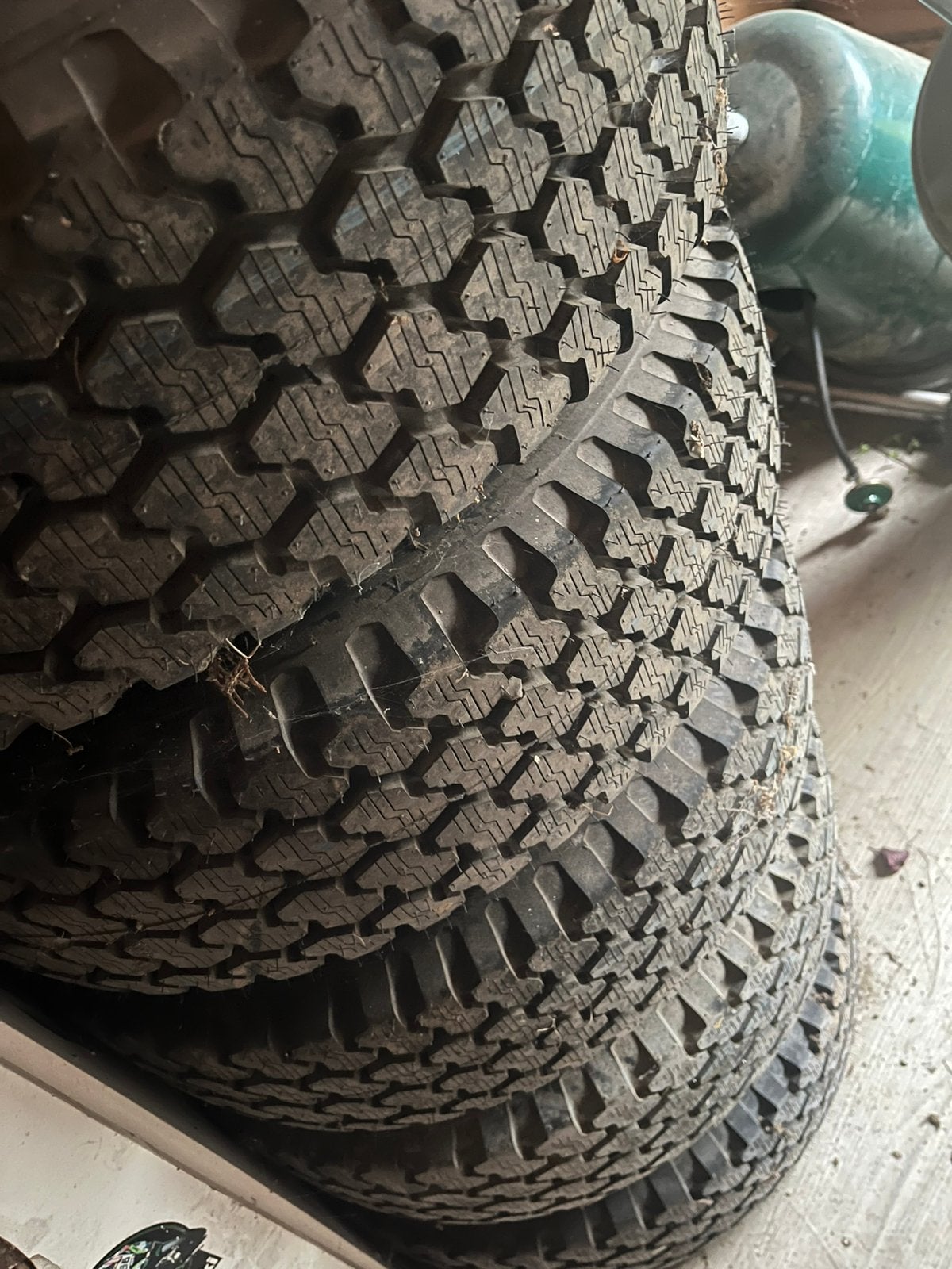 Offroad velgen met banden, Ophalen, Band(en)