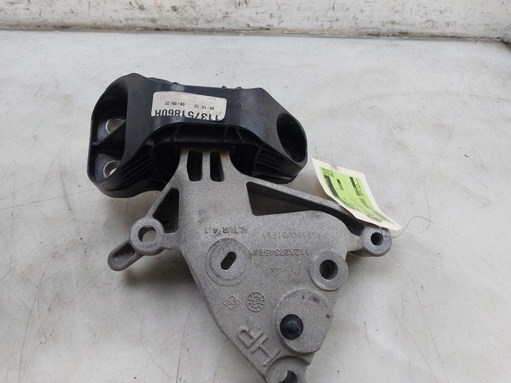 MOTORSTEUN Renault Megane IV Estate (RFBK) (|113751860R|), Dhr. J. Ham, Gebruikt, Renault, Administratie@autoham.nl