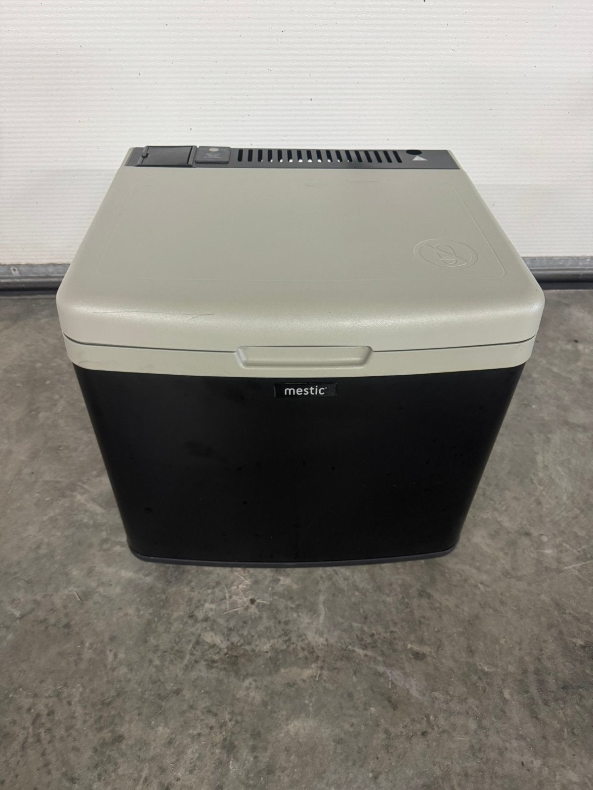 Koelbox op gas 12V en 220V, Ophalen, Zo goed als nieuw, Koelbox, Compressor