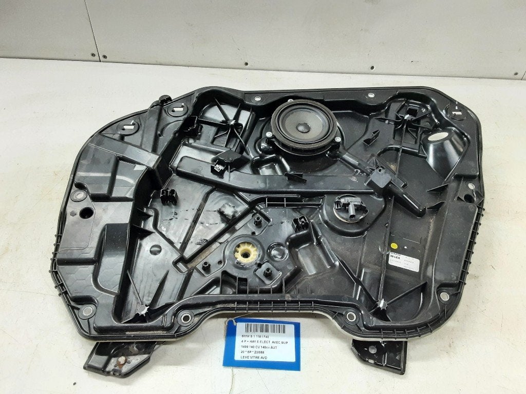 VITRE MECANISME AVANT DROIT BMW 1 serie (F40) (5A011A401), Utilisé, BMW, Petuelring 130
80809  München, DE, Bayerische Motoren Werke AG