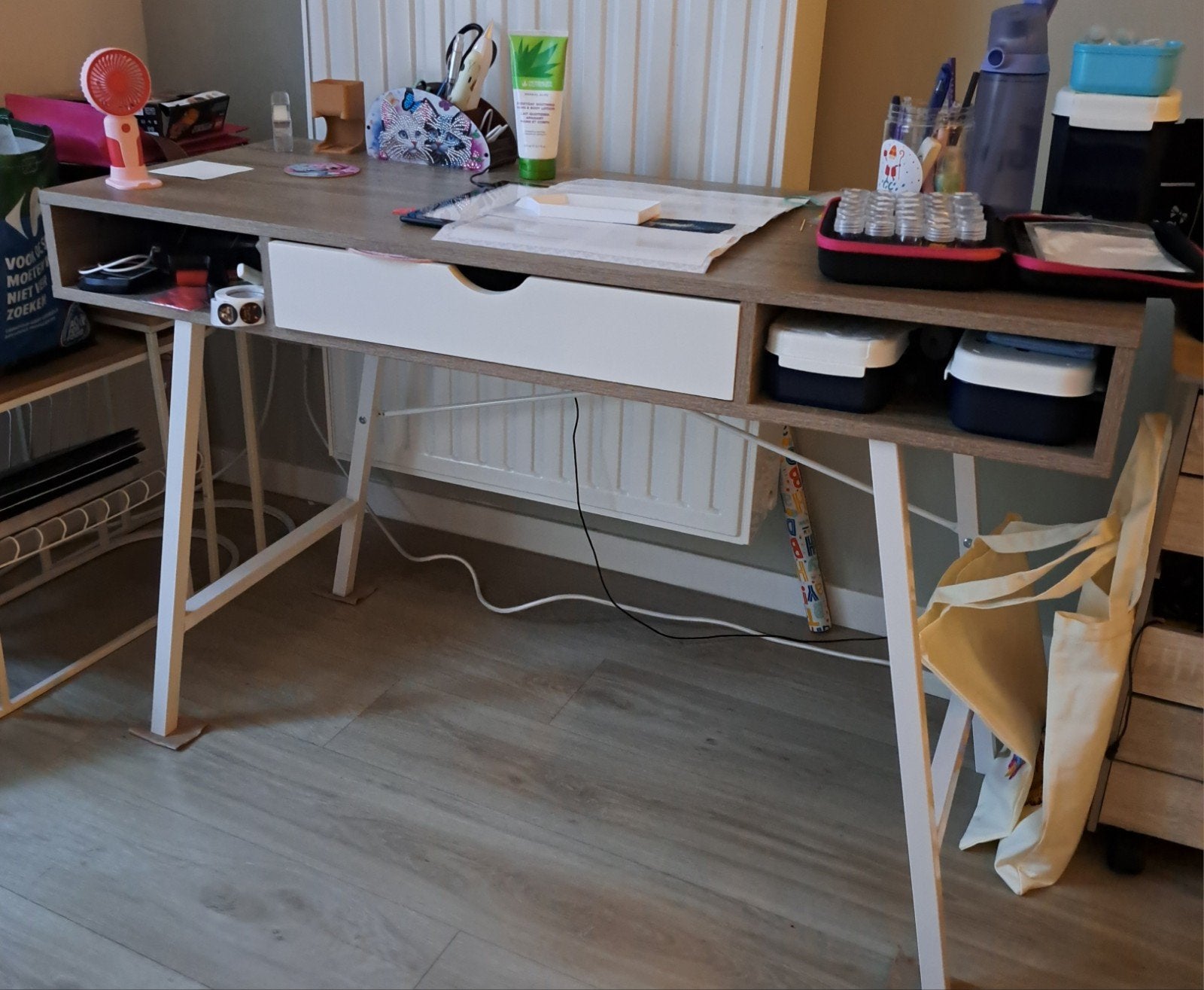 Bureau eikenkleur, Ophalen