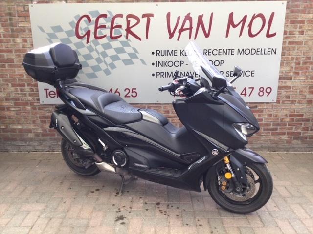 Yamaha T-max 560 Techmax, 2020, Motoren, Occasion, Bedrijf, 560 cc, Handvatverwarming