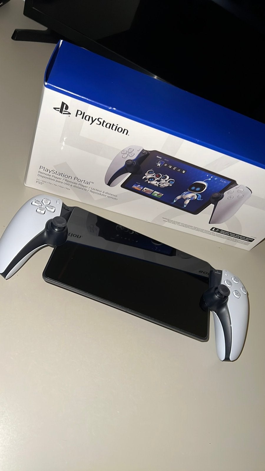 Playstation Portal met travelcase en screenprotectors, Ophalen of Verzenden, Zo goed als nieuw