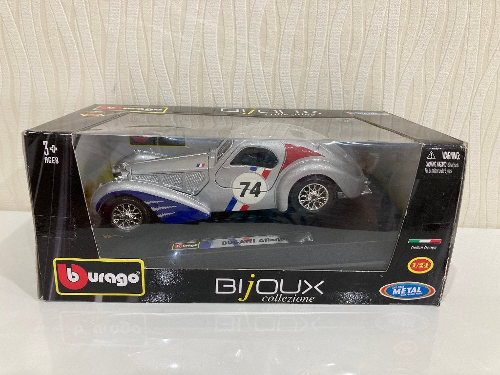 zolderopruiming: BURAGO modelauto Bugatti Atlantic 1:24, Ophalen of Verzenden, Burago