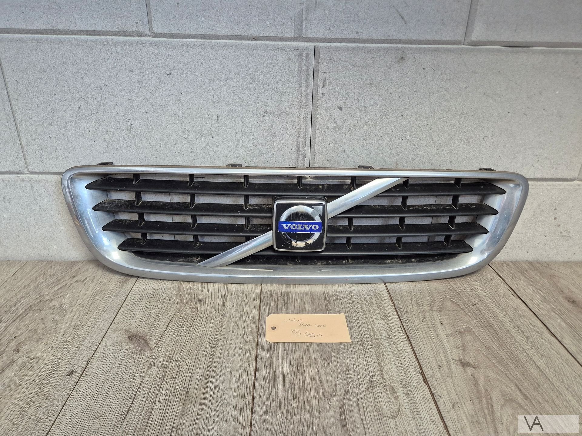 Grille in bumper voor Volvo S40 en V50 2007 - 2012 €50, Auto-onderdelen, Gebruikt, -, -, Ophalen of Verzenden