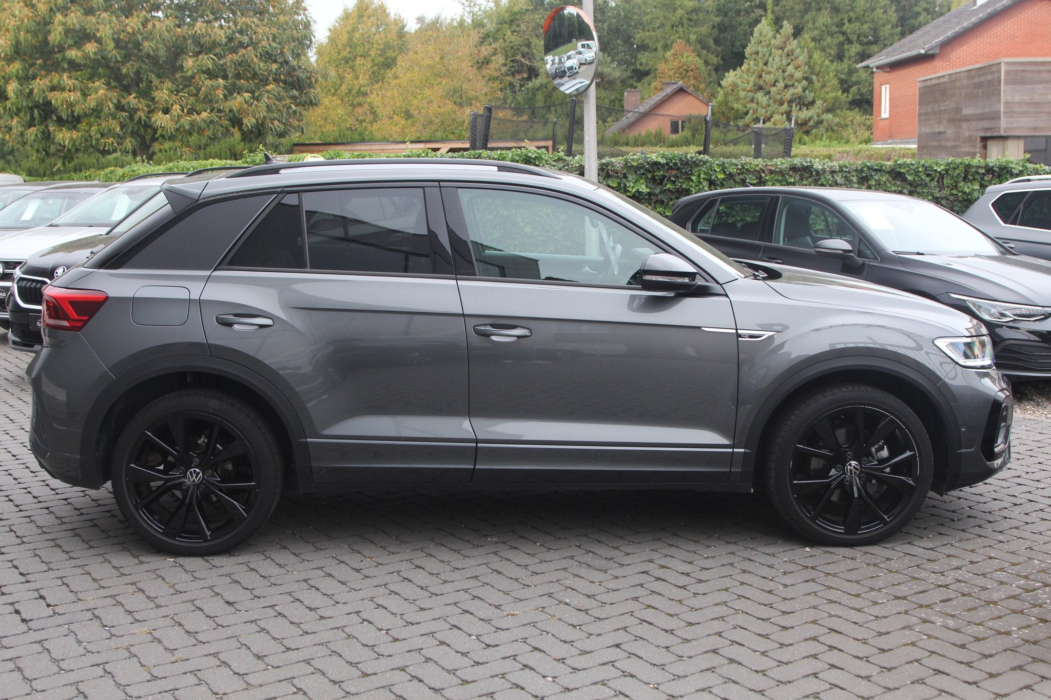Volkswagen T-Roc 1.5 TSI 150 DSG R-LINE BLACK STYLE - 25.000, Auto's, Stof, 4 cilinders, 5 zetels, 5 deurs