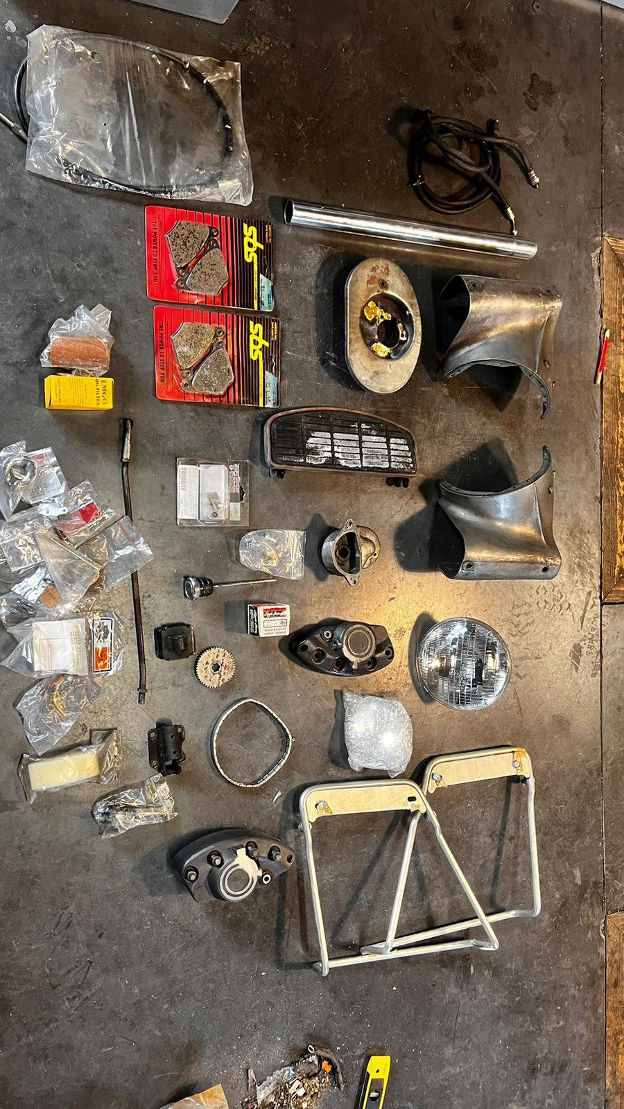 Lot pieces Harley davidson FLH, Motoren, Ophalen