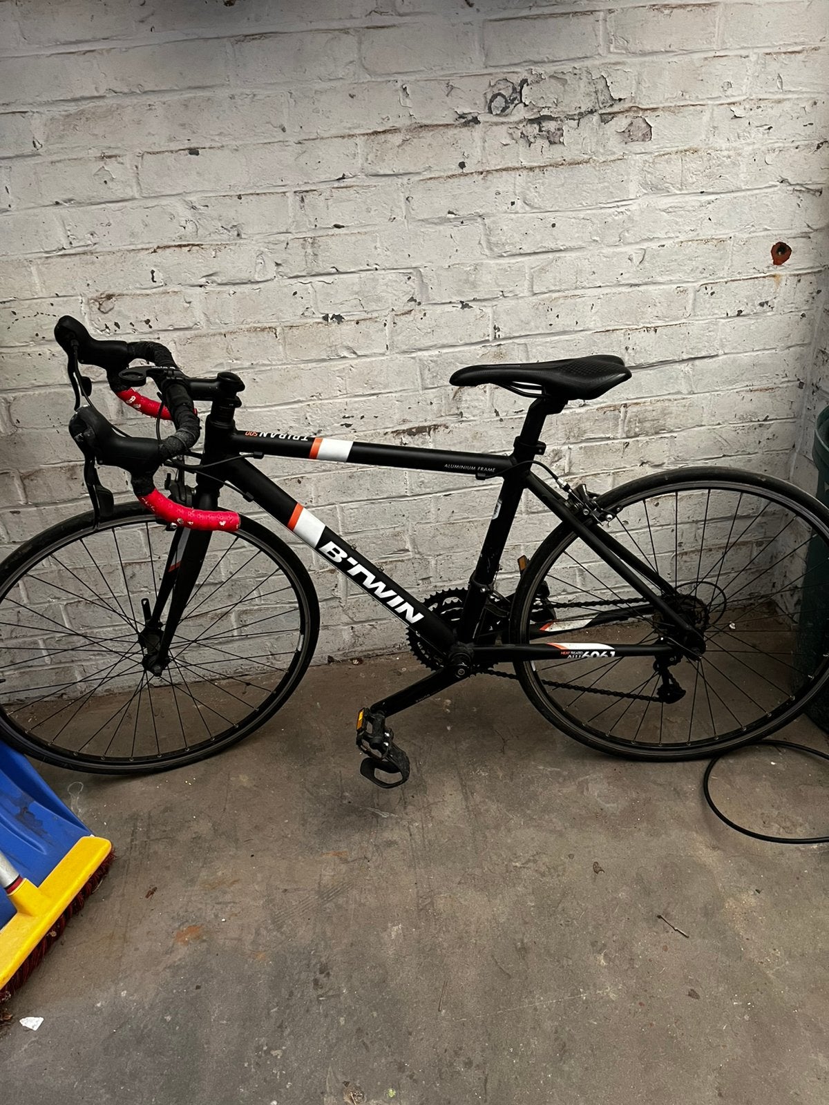 Velo de course btwin triban 500, Gebruikt, Velgrem, Aluminium, 49 tot 53 cm