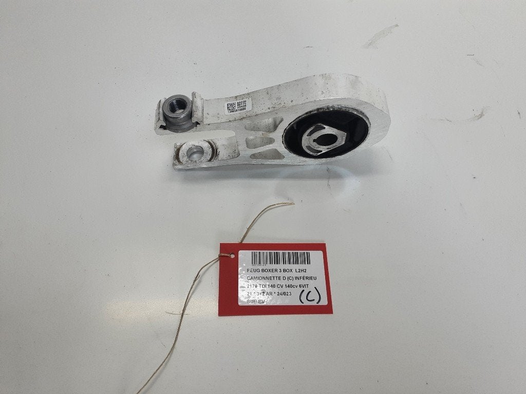 SUPPORT BOITE DE VITESSES Peugeot Boxer (U9) (13965910800), Mevr. I. Hauben, Utilisé, Rue de l'Espoir 34 34
4030  GRIVEGNÉE, BE