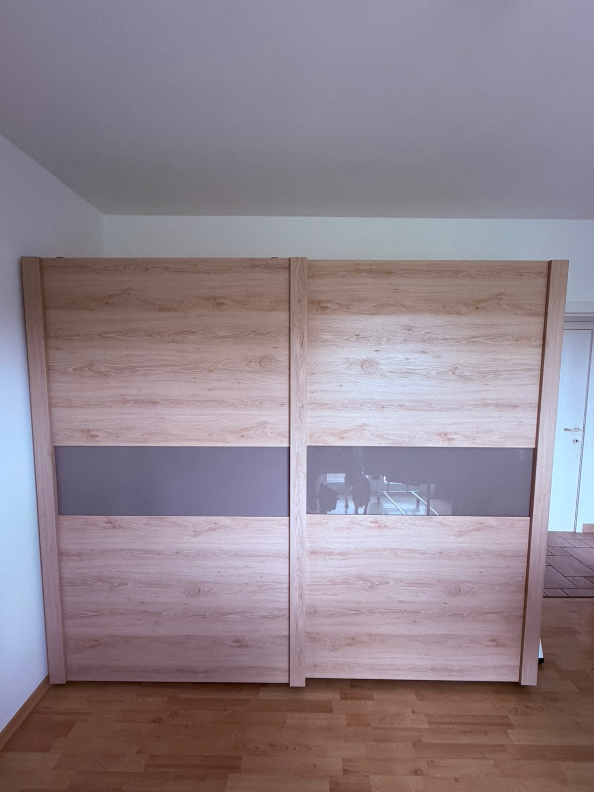 Kleerkast 250 x 217 x 75, Ophalen, Zo goed als nieuw, Grenenhout