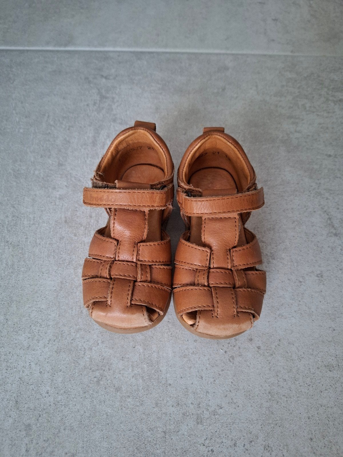 Sandalen - Froddo - maat 21 met velcro, Kinderen en Baby's, Babykleding | Schoentjes en Sokjes, Ophalen
