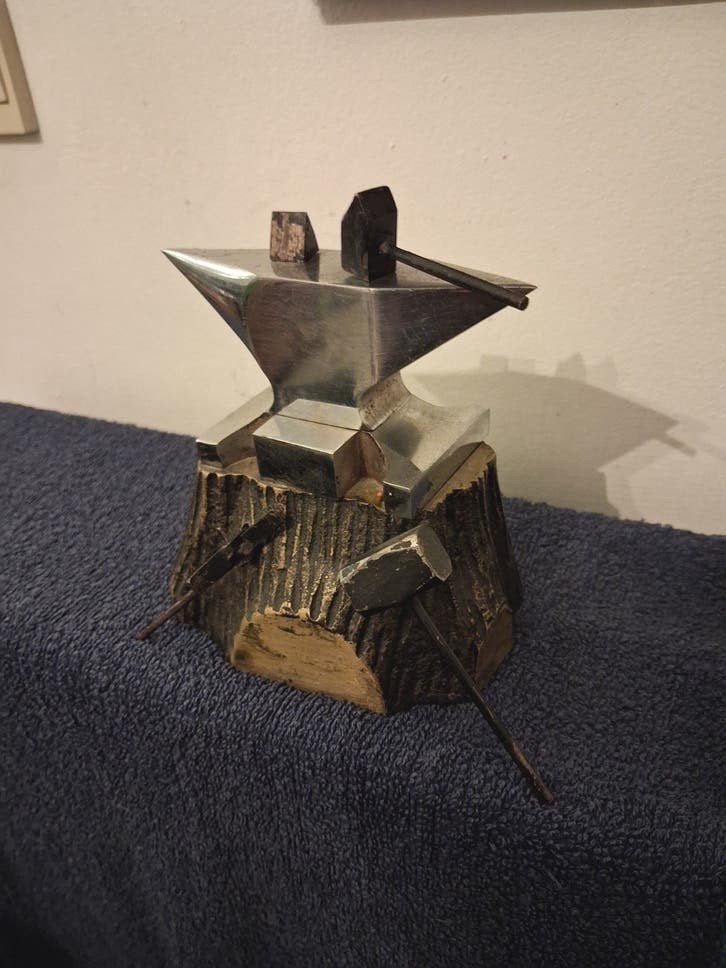 vintage miniatuur aambeeld (goudsmids-/horlogemakersmodel), Ophalen of Verzenden