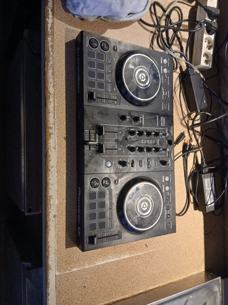 Dj mixpaneel, Musique & Instruments, DJ sets & Platines, Enlèvement ou Envoi, Comme neuf, Platine, Autres marques
