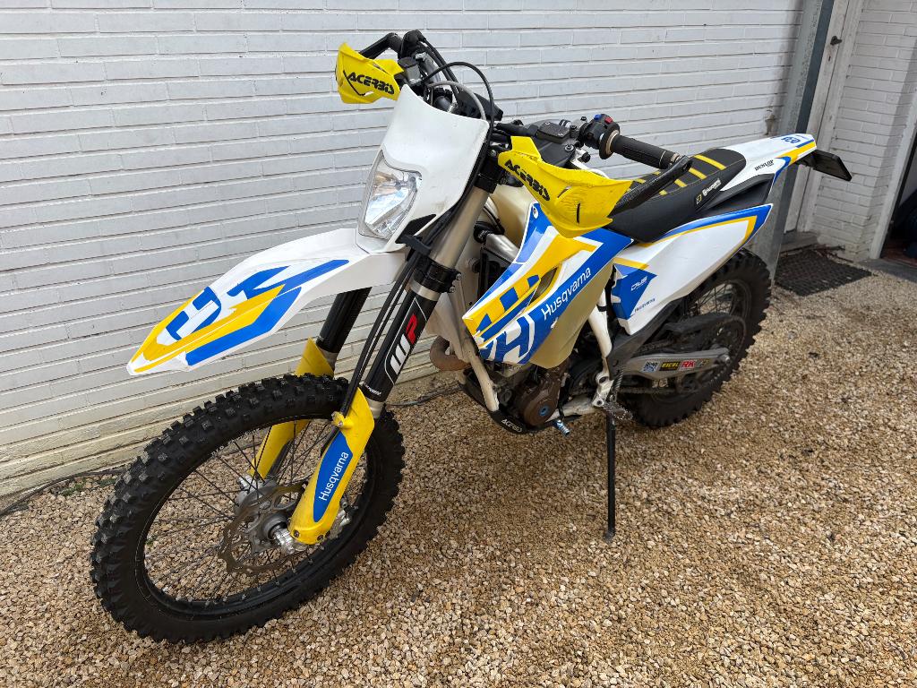 Husqvarna 350fe 2015, Motoren, 3500 cc, Occasion, Particulier, Enduro