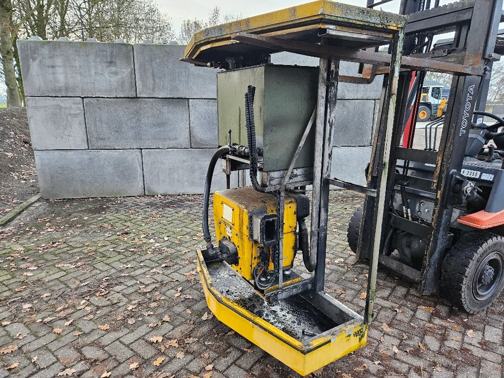 Hydro unit, met Hatz dieselmotor voor lier, Doe-het-zelf en Bouw, Ophalen, Zo goed als nieuw