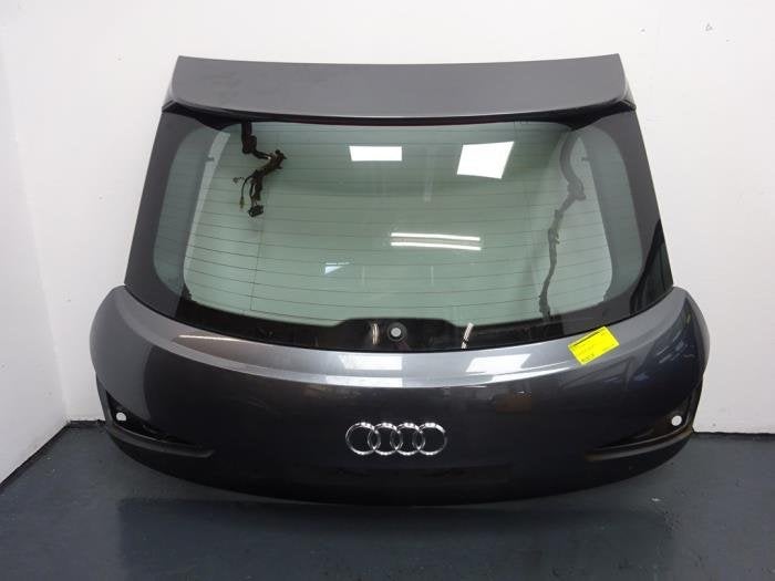 Hayon d'un Audi A1 (LZ7S), -, Audi, Utilisé, -