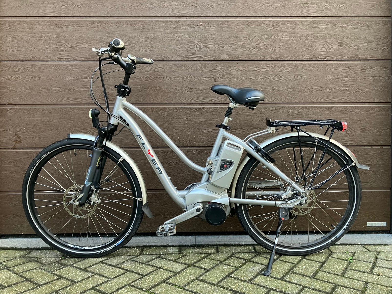 Flyer elektrische damesfiets, Ophalen