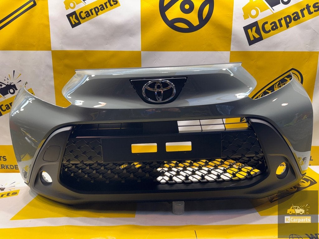 Pare-chocs avant d'origine complet pour Toyota Aygo X, r f r, Autos : Pièces & Accessoires, Carrosserie & Tôlerie, Pare-chocs
