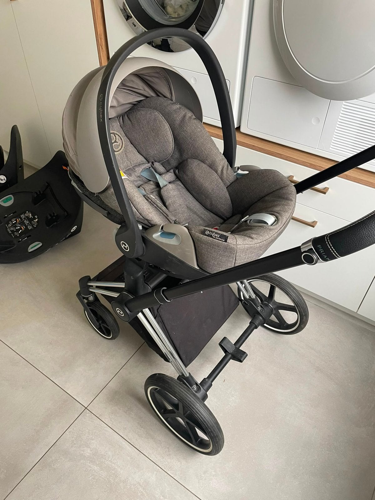 Cybex Priam combiwagen met alle toebehoren en 2 x isofix, Enlèvement, Comme neuf, Poussette combi
