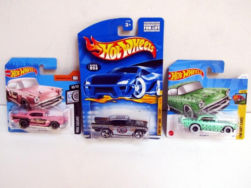 Set van 3 Chevy '57 Bel Air Sport Coupe Hot Wheels, Ophalen of Verzenden, Zo goed als nieuw, Auto