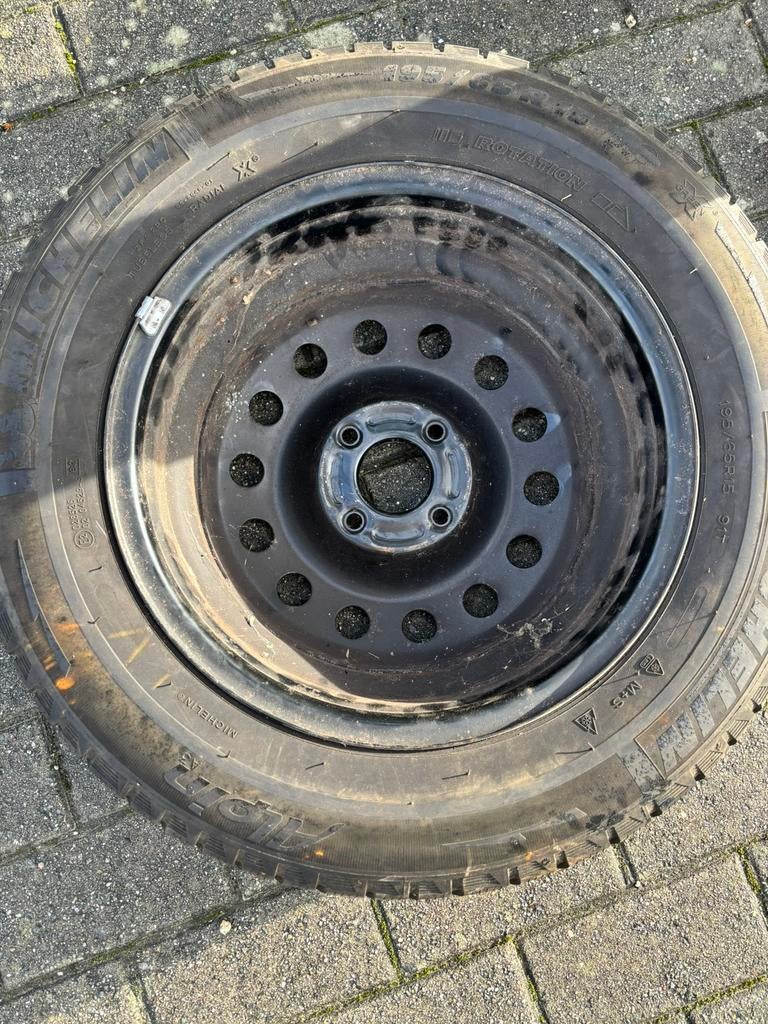 pneus de voiture, Enlèvement, Comme neuf