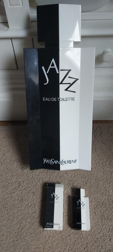 Parfumfles etalagefles YSL, Handtassen en Accessoires, Uiterlijk | Parfum, Ophalen