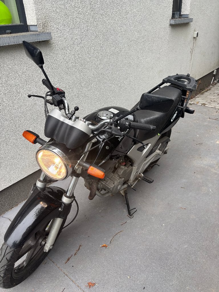 Honda CBF 250, Motos, Motos | Honda, Occasion, Particulier, Permis Moto A2 minimum, 249 cm³
