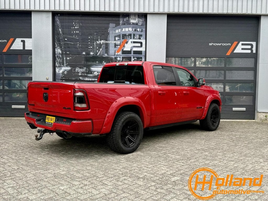 Dodge Ram 1500 4X4 5.7 V8 4x4 Crew Cab|laramie wide body!, Auto's, Automaat, 4 deurs, Gebruikt, Leder