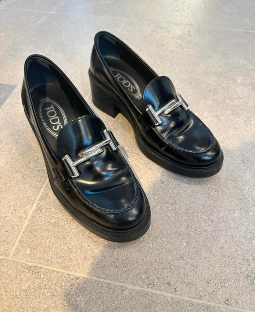 Klassieke schoenen TODS 36,5, Kleding | Dames, Schoenen, Ophalen of Verzenden, Zo goed als nieuw, Zwart